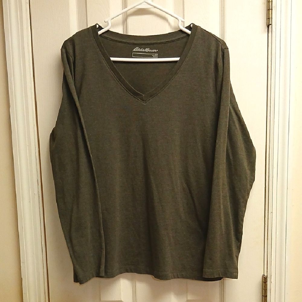 ❄️Eddie Bauer Womens Gray V-Neck Sweater XL